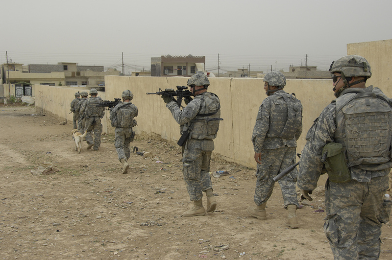 نیروهای ارتش آمریکا با طرح استتار ucp در عراق